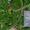 Вид сверху на переднюю (восточную) часть сада. 💚 На следующих фото ➡листайте! ➡ совмещение фото с проектом и проект. 📄