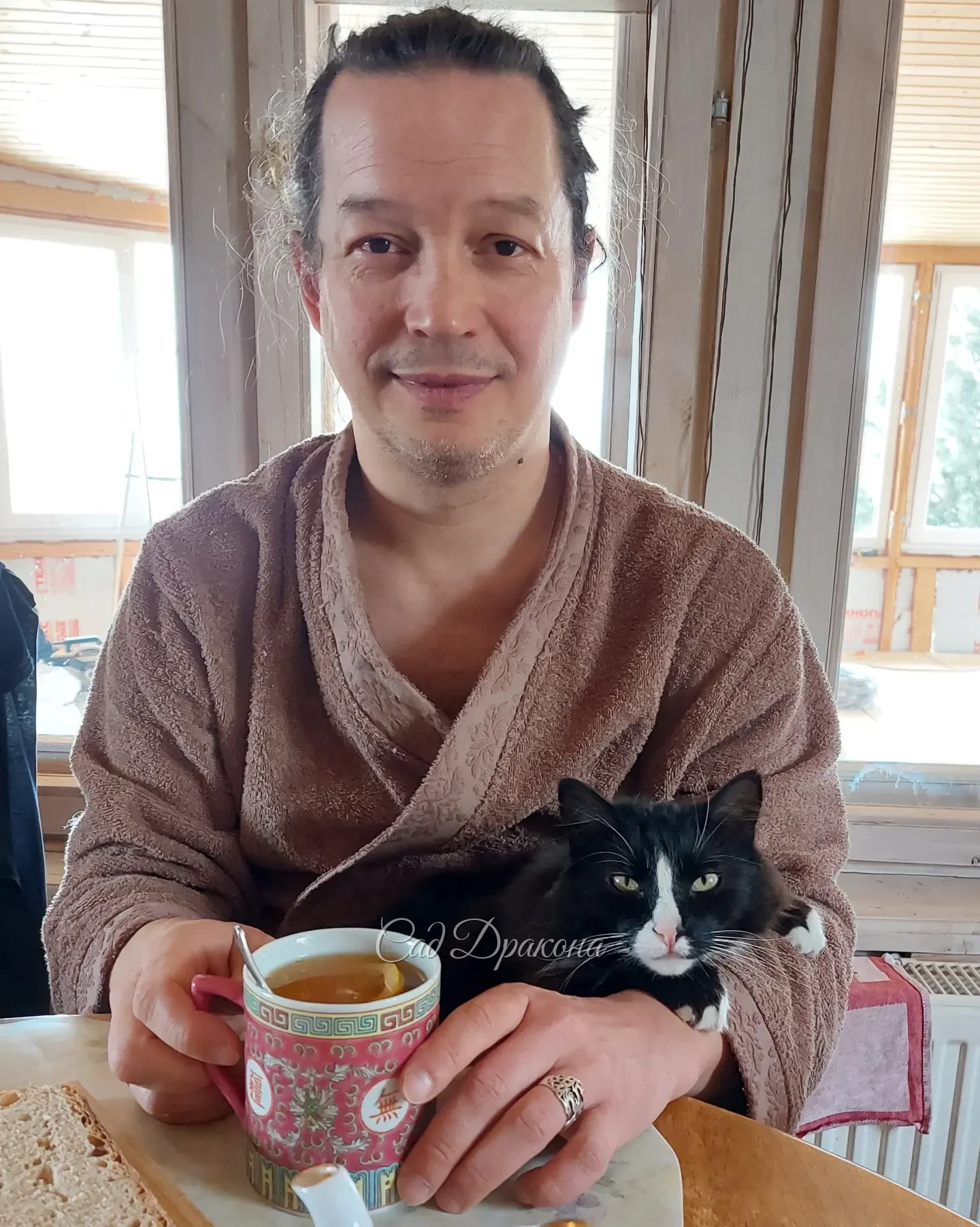 Оссе в шоке из-за погоды 😻❄️❄️