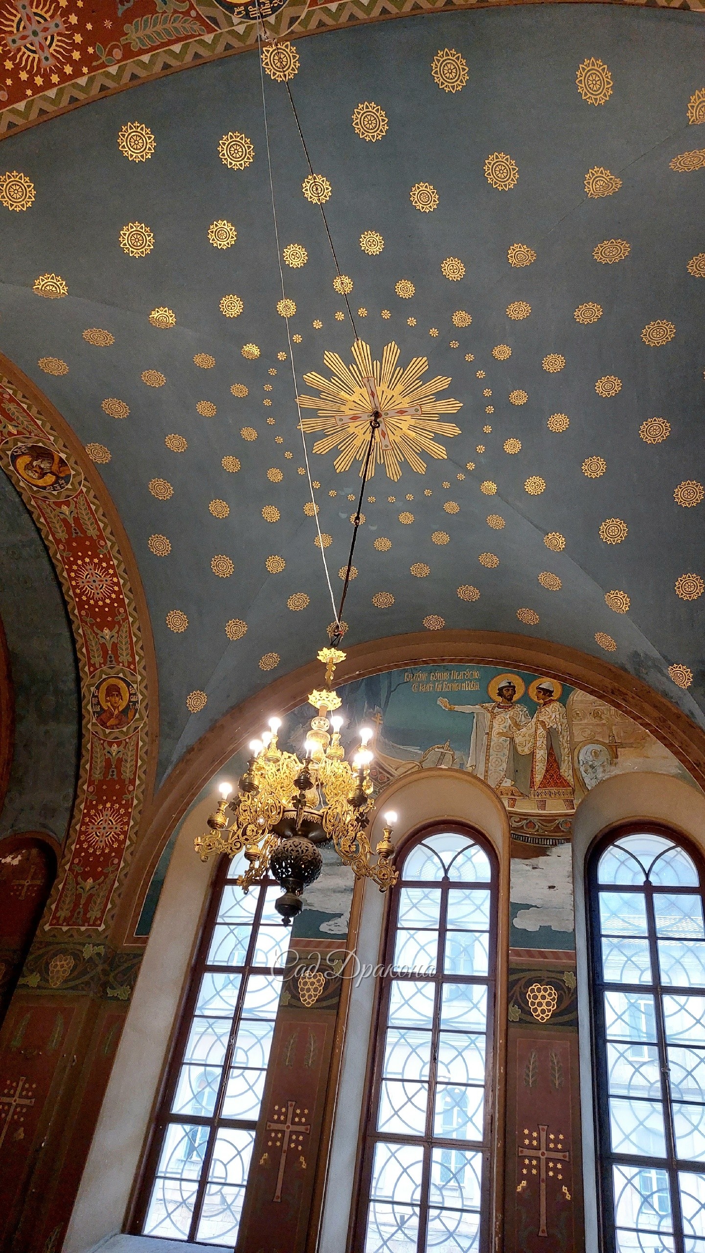 С Рождеством Христовым, друзья! ✨️🎇✨️